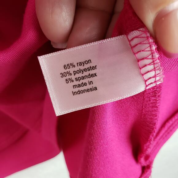 Lane Bryant Women's 18/20 Sleeveless Asymetrical Peplum Blouse‎ Pink Barbiecore - Picture 6 of 8